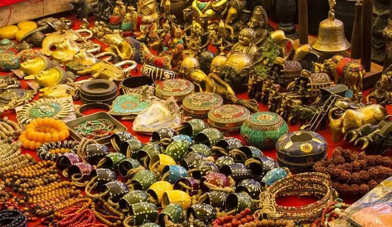 Shopping Gems & Jewellery in Jaipur: A Complete Traveller’s Guide