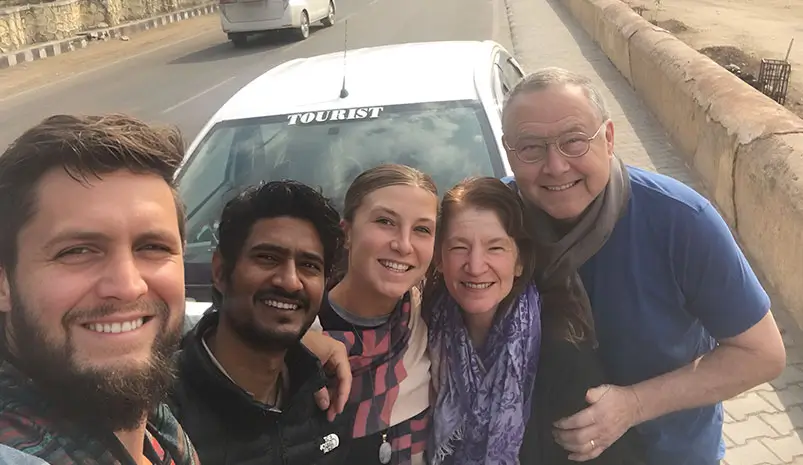 Why Hiring a Local English-Speaking Driver in India Makes Your Trip Stress-Free