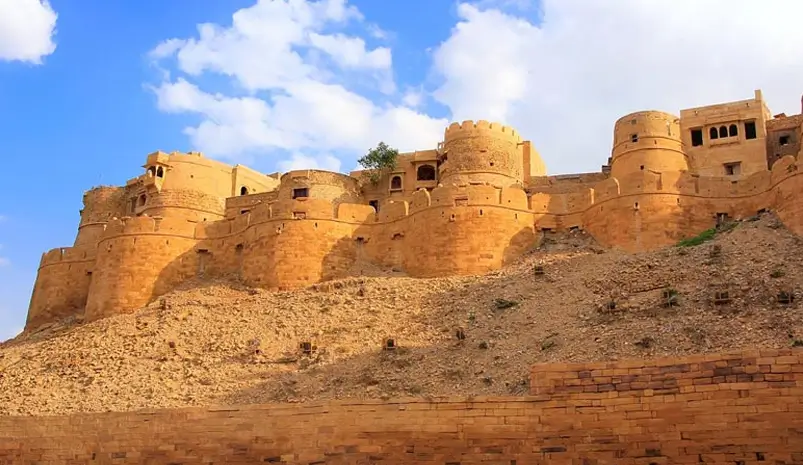 Jaisalmer Desert Tour Packages – Best Way to Explore the Golden City