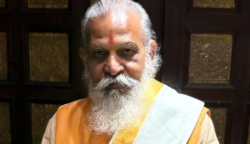 Meet Satish Sharmaji: An English-Speaking Spiritual Guide Offering Astrology, Yoga, and Life Clarity