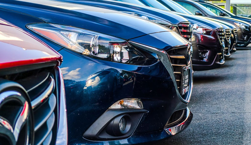 Top 10 Vehicle Hire Companies in India for Tourists – Luxury & Budget Travel Guide