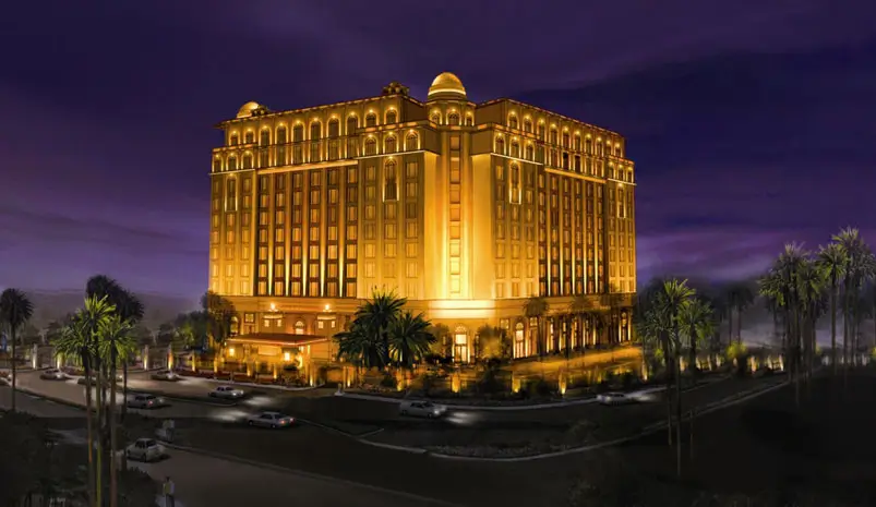 Luxury Rajasthan Tour with Oberoi, Taj & Leela Hotels