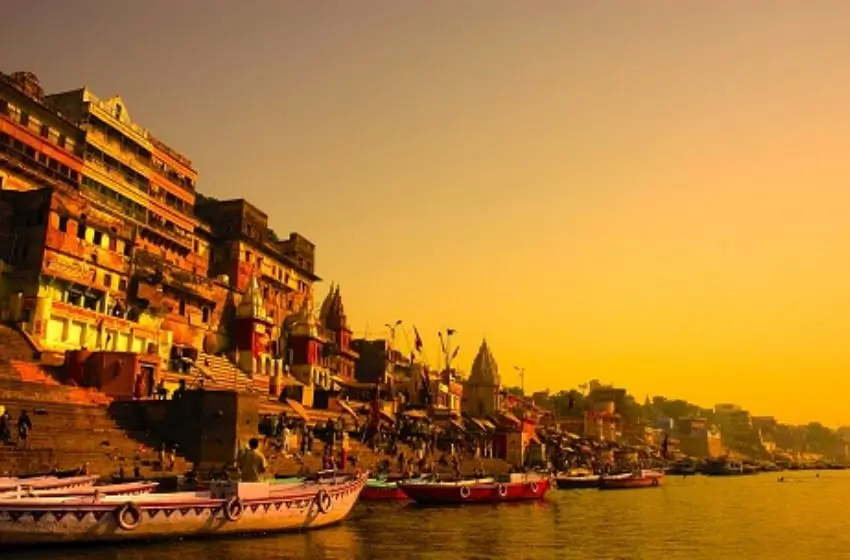 agra-to-varanasi-by-private-car