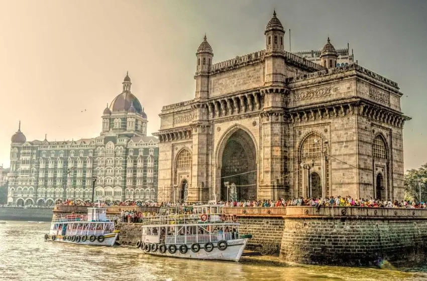 private-car-and-driver-hire-in-mumbai