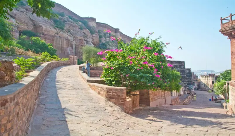 the-heritage-walk-from-mehrangarh-fort-to-jaswant-thada
